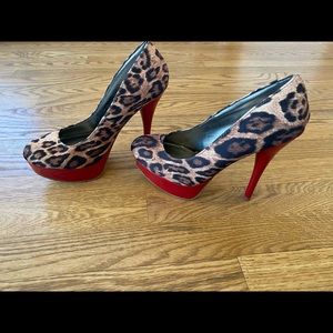 Trash cheetah print stiletto heel